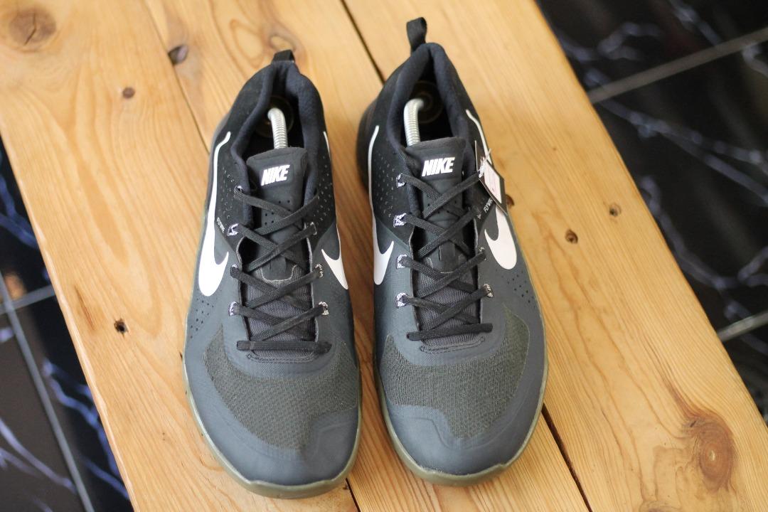 Nike zoom 2025 flywire shoes