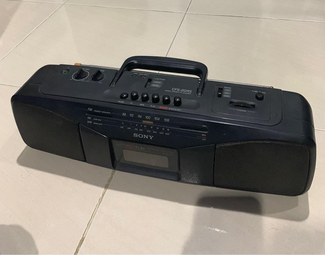 Sony Radio Cassette Player / Boombox, Hobbies & Toys, Music & Media