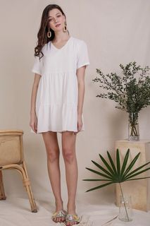(Category: ) located in . Submitted by clothesofcharis (Listing ID 1180247072, Image 1). Description: .