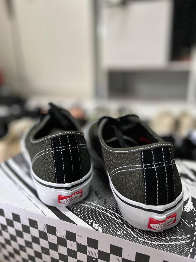 Forest green new arrivals checkered vans