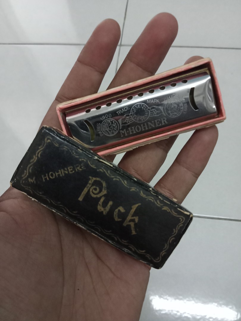 Vintage M.Hohners Puck Vest Pocket Harmonica, Hobbies & Toys
