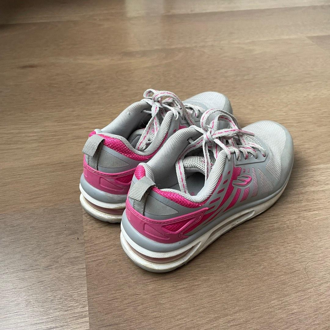 World balance rubber shoes for kids on sale