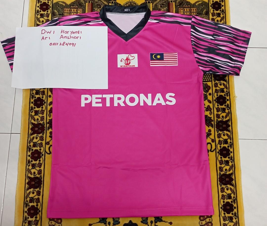 Yonex pink Malaysia, Men's Fashion, Coats, Jackets and Outerwear on