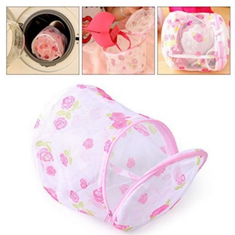 16x14cm Pink Wash Laundry Bag Clothes Bra Underwear Washing Net Bag Zipper  Mesh Net Pouch Bag Socks Toys protection travel organizer foldable,  Furniture & Home Living, Cleaning & Homecare Supplies, Cleaning Tools
