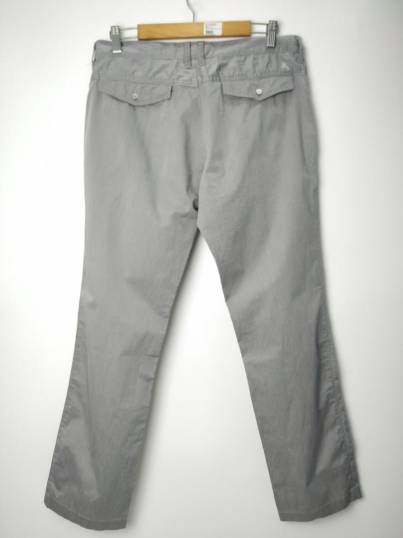 Burberry pants used store
