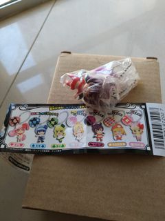 （分類：）位於 。 由 gianina0108 提交（商品編號 1180377221，圖片 1）。簡介： 。