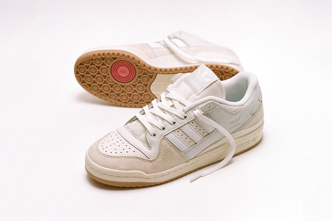 Adidas Forum Low ADV Chalk White, Men's Fashion, Footwear, Sneakers on  Carousell