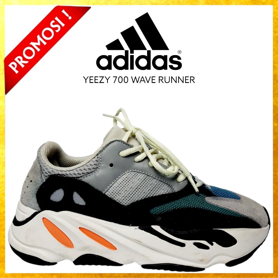 Yeezy wave runner on sale slippers