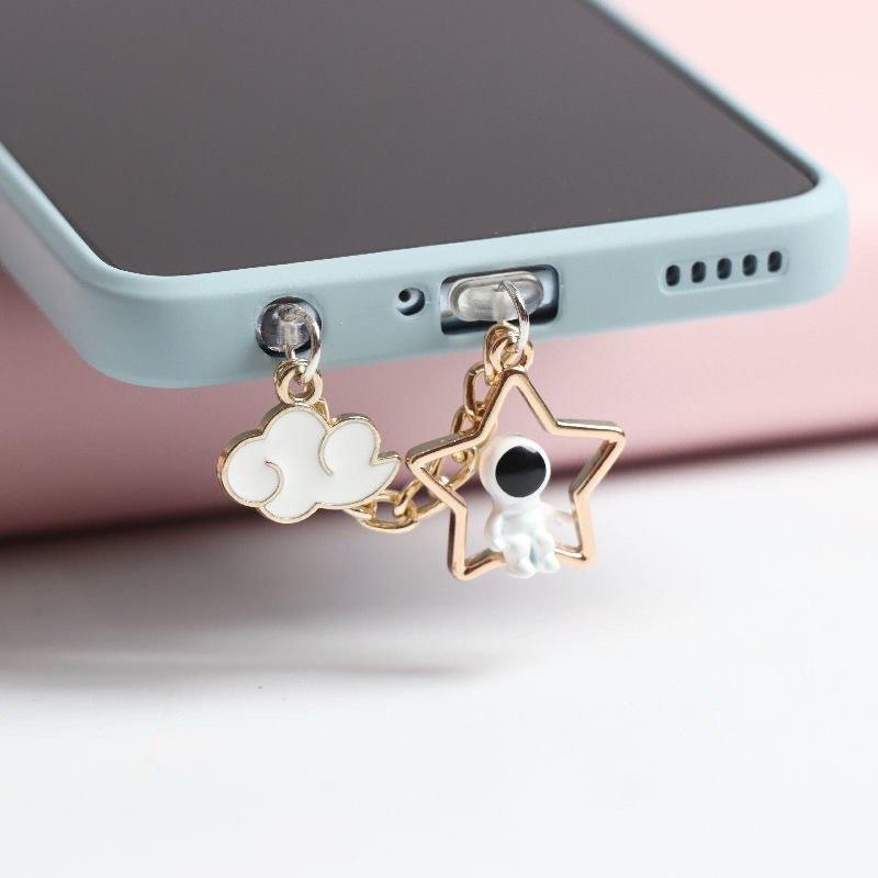 Anti Dust Plug for apple & android (Category: Other Mobile & Gadget Accessories) located in Mandaluyong City. Submitted by atchcatchph (Listing ID 1180318065, Image 1). Description: Compatible with ipad/iphone/android phones Sold per piece.