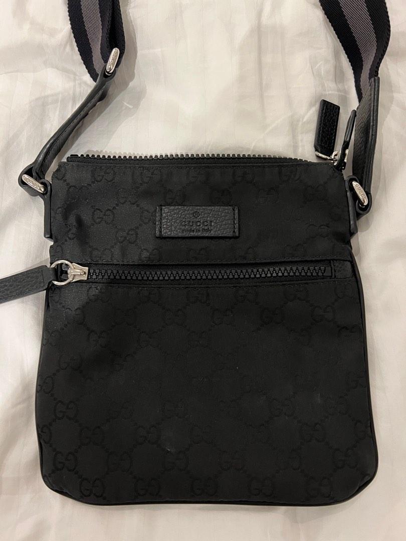 Gucci black messenger bag women's shop