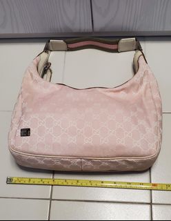 （分類：）位於 。 由 preloved711 提交（商品編號 1180355559，圖片 1）。簡介： 。