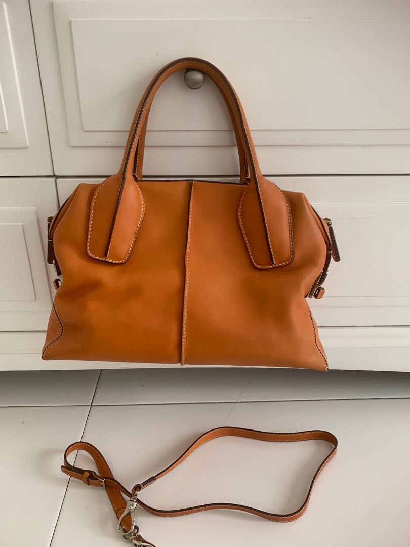 Tod's outlet handbag authenticity