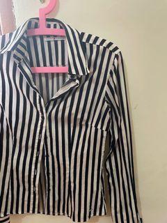Authentic tommy hilfiger stripes shirt