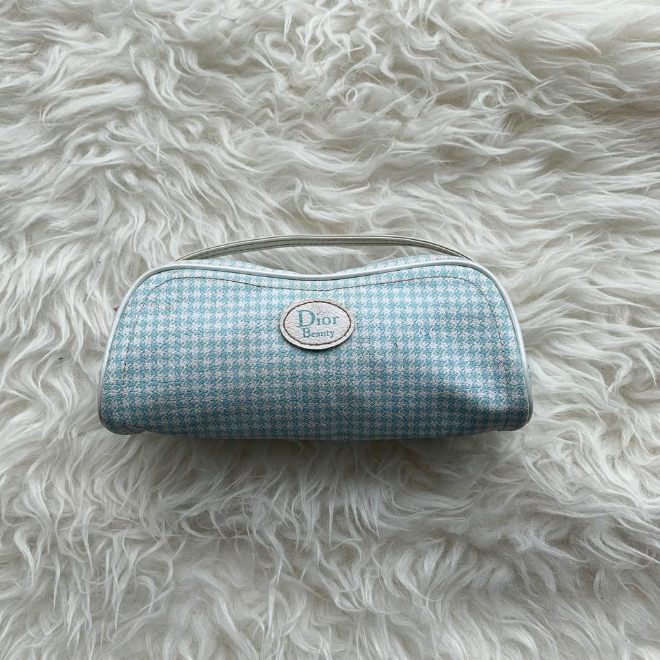 Dior beaute makeup bag top