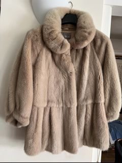 （分類：）位於 。 由 luxuryshophk 提交（商品編號 1175390399，圖片 1）。簡介： 。