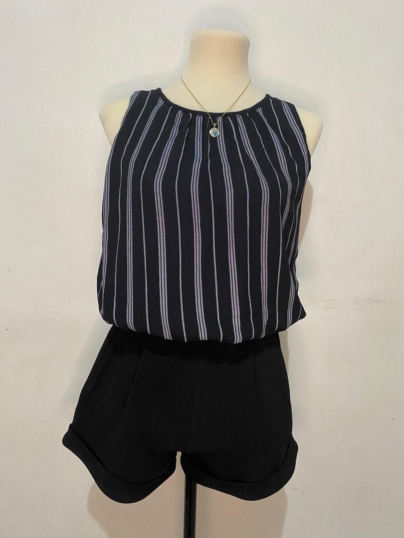 Cameo Rose Asymmetric Blue White Striped Romper (Category: Rompers) located in Bacoor. Submitted by altagrace (Listing ID 1180409478, Image 2). Description: These are preloved but well loved clothings imported from Dubai. Guaranteed good or even high quality items but still not brand new so please always manage your expectations..