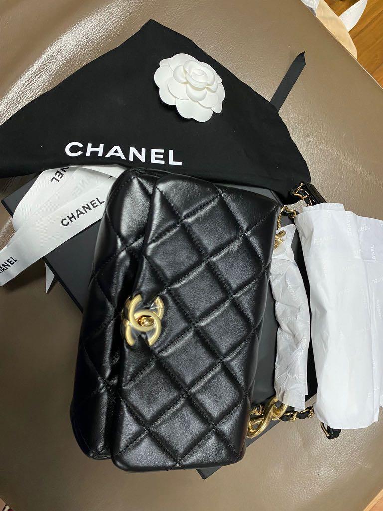 BNIB Chanel Small Flap Bag selling below SG retail price