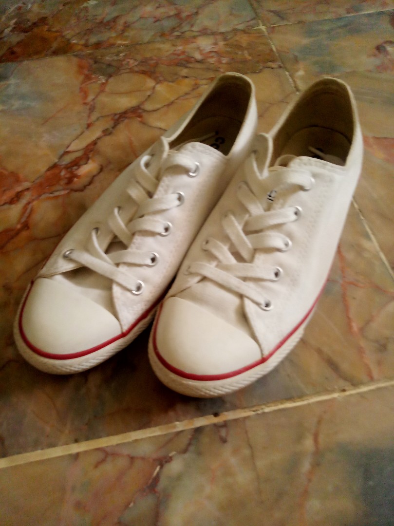 size sepatu converse