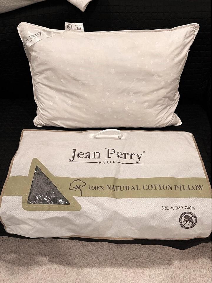 Cotton pillow Jean Perry with bag USED Furniture Home Living