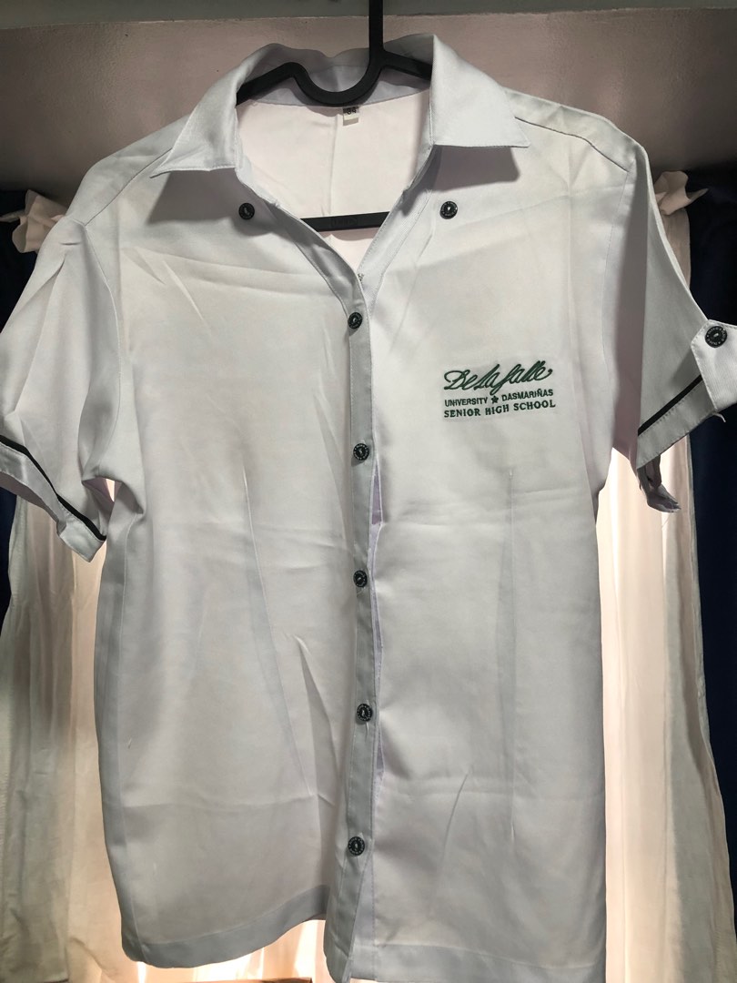 DLSUD Seniorhigh Uniform, Hobbies & Toys, Stationary & Craft ...