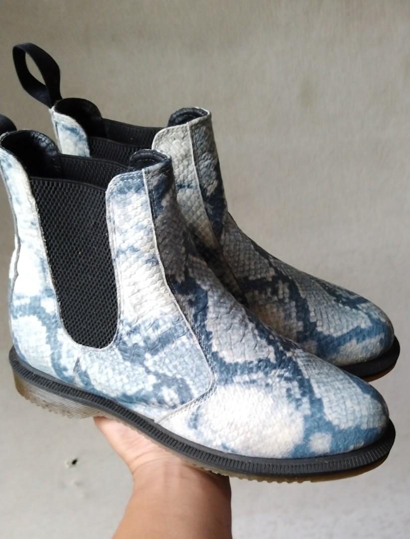 DR MARTENS FLORA. CHELSEA BOOTS SNAKE SKIN Women s Fashion