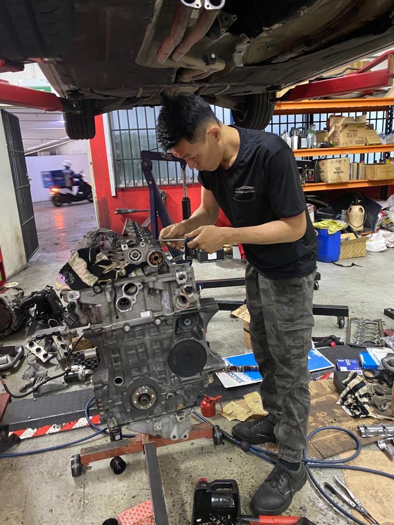 Engine rebuild / overhaul, Car Accessories, Car & Services on