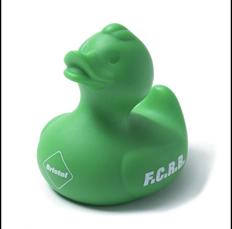 FCRB F.C. Real Bristol Rubber Duck, 名牌, 飾物及配件- Carousell