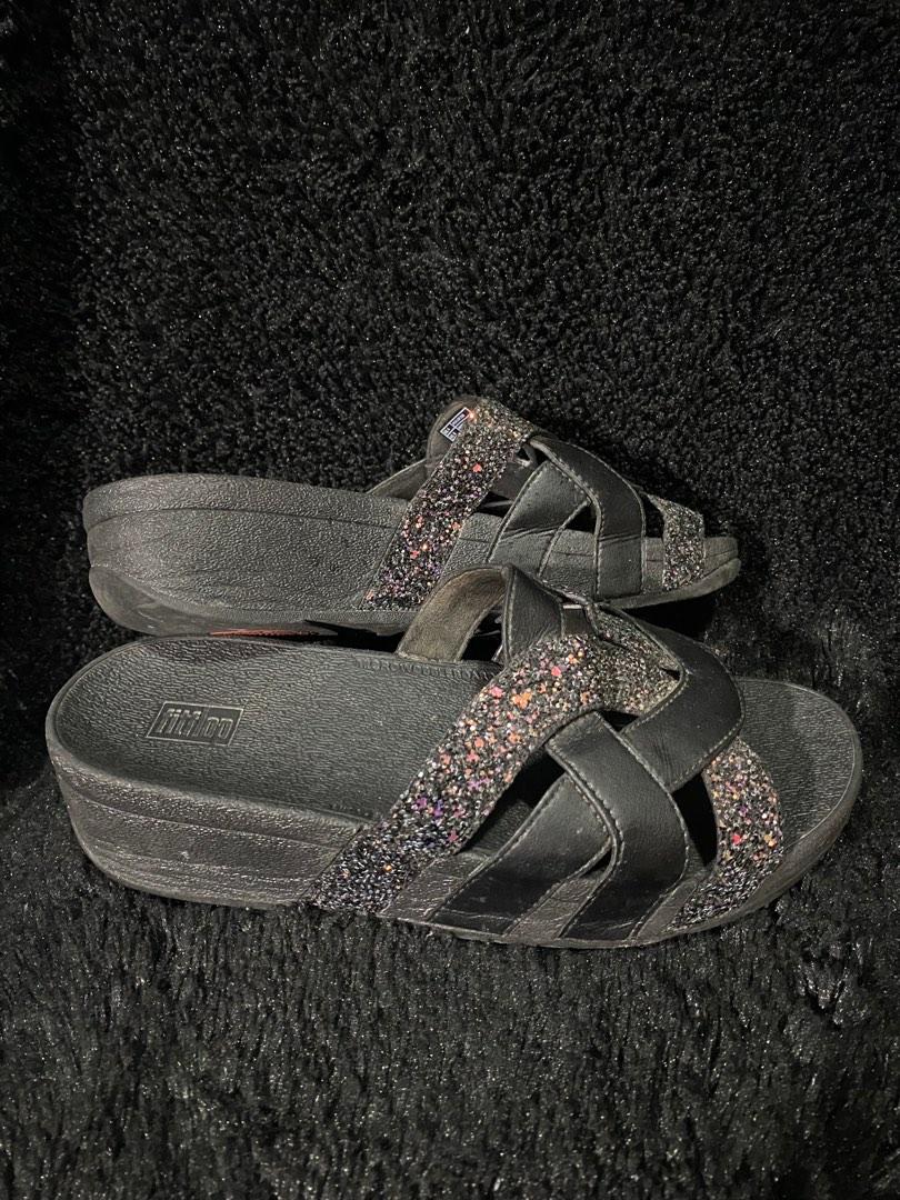 fitflop nurse shoes