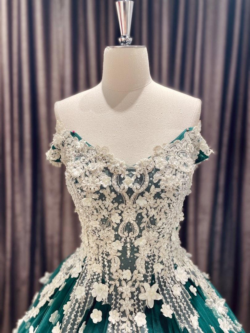 FOR SALE 400 Bridal Gown GR1001