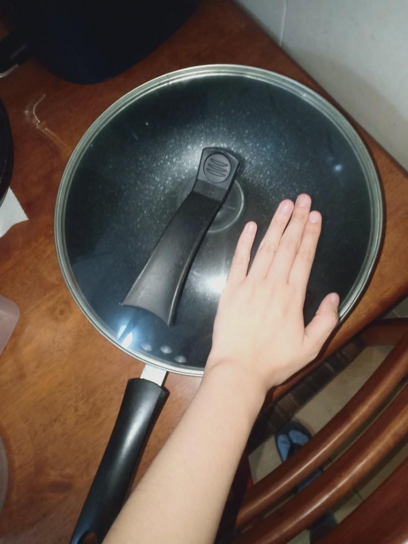 Fry Pan (Korean Brand), Furniture & Home Living, Kitchenware