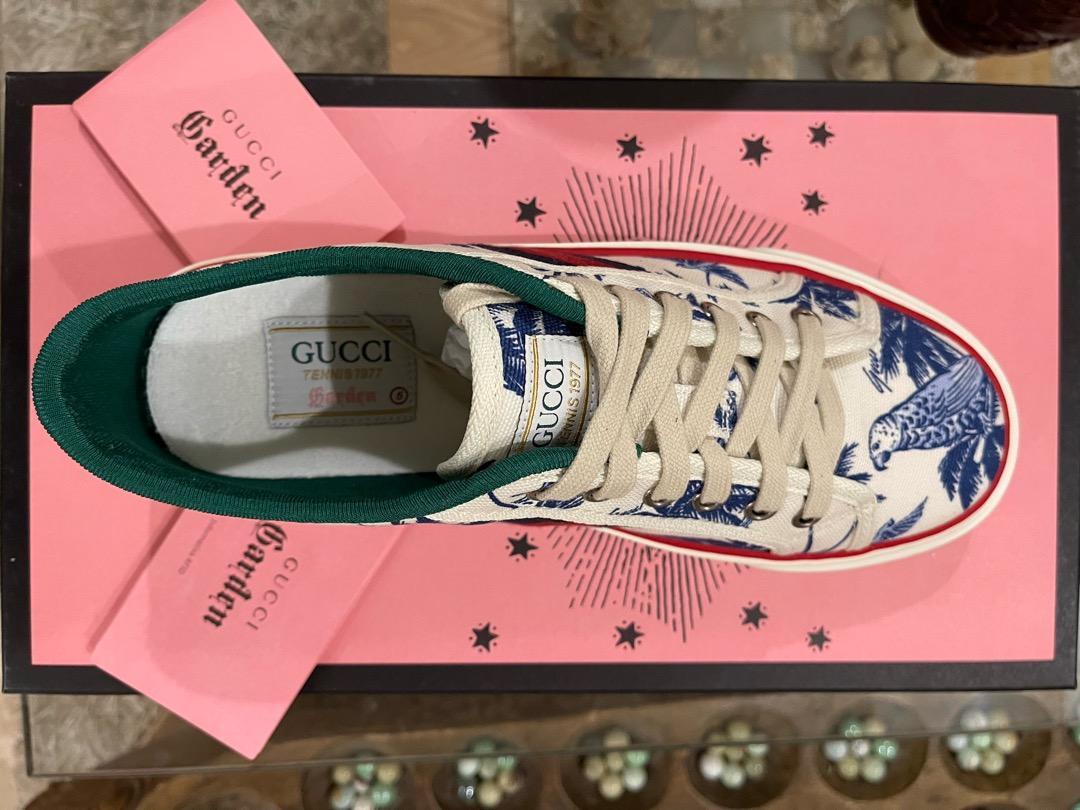 Gucci garden sneakers hotsell