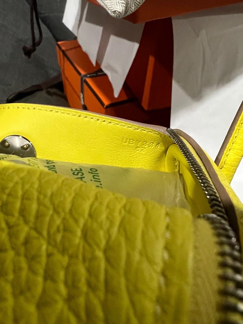 Hermes Mini Lindy ( duo colors: Sesame/lime), Luxury, Bags & Wallets on  Carousell