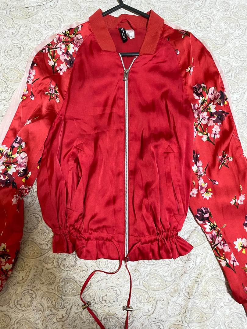 H M red floral silk bomber jacket Women s Fashion Coats Jackets and Outerwear on Carousell