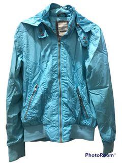 jaket parasut