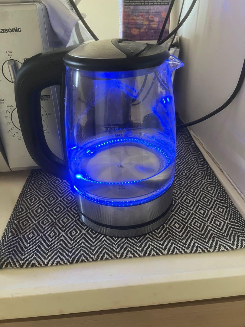 Light up kettle, TV & Home Appliances, Kitchen Appliances, Kettles