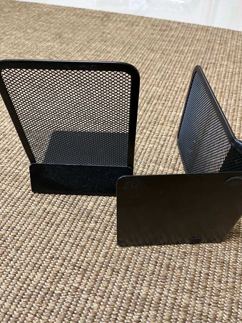 Mesh Metal Bookends Black, Furniture & Home Living, Home Improvement