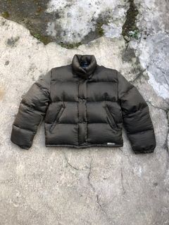 (Kategori: ) berada di . Dikirim oleh thriftbyratzy_ (ID iklan 1180389038, Gambar 1). Deskripsi: .
