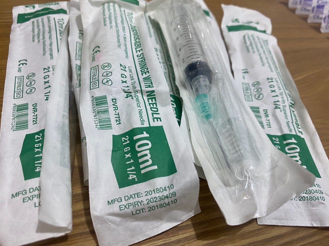 PRIME 10ml Disposable Syringe with needle (April 9, 2023 expired