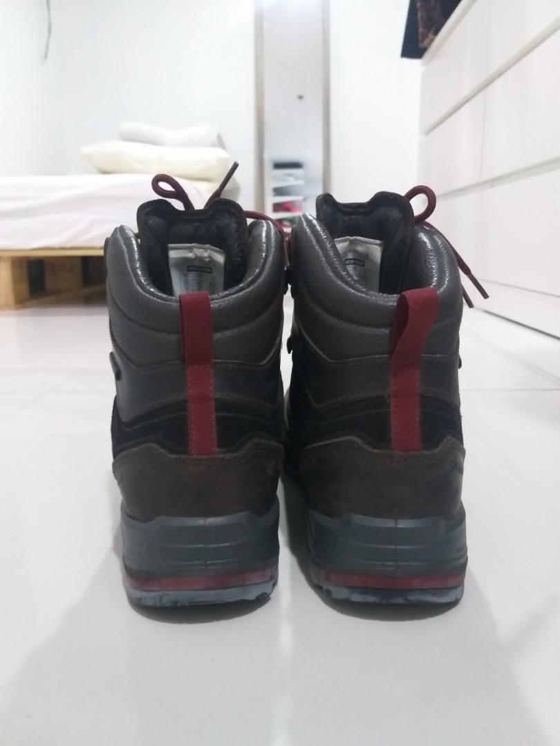 quechua hiking boots