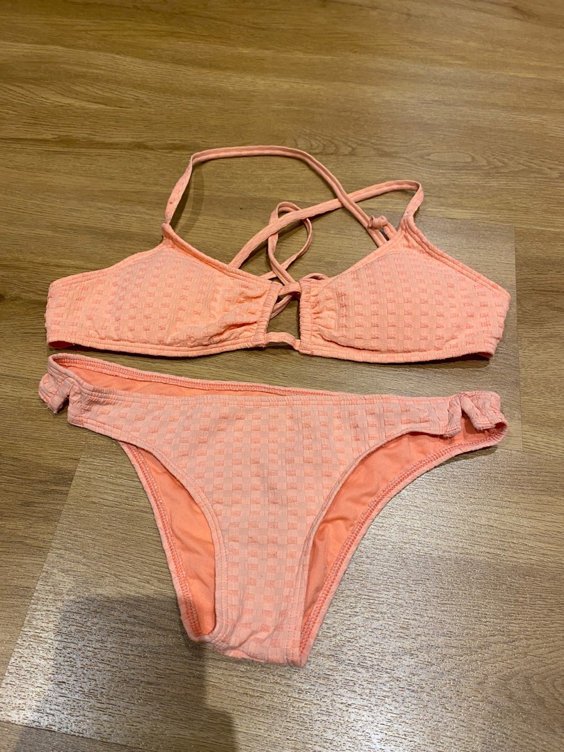 Roxy Crossback Pink Bikini Size S, Women's Fashion, Swimwear, Bikinis