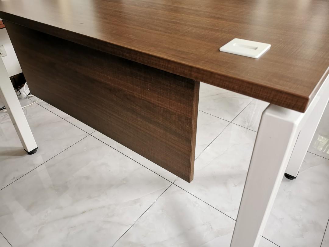 Blims shop office furniture