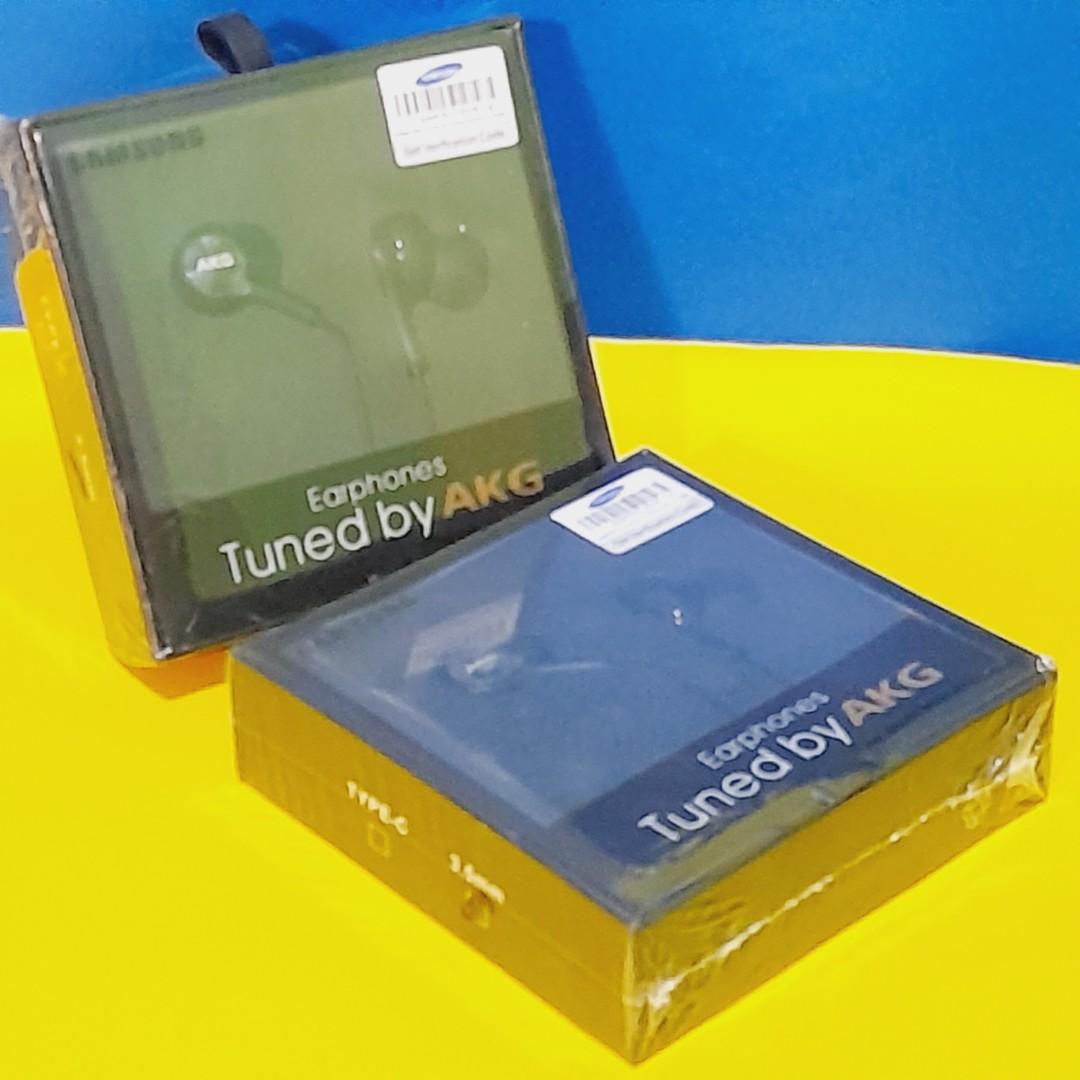 Samsung AKG HEADSET (Category: Earphones) located in Paranaque City. Submitted by audioaddict0517 (Listing ID 1180372029, Image 3). Description: high quality akg original headset SAMSUNG S10 SAMSUNG AKG SAMSUNG AKG M22 ,M23 ANC HEADSET.