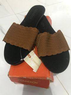 sandal wanita