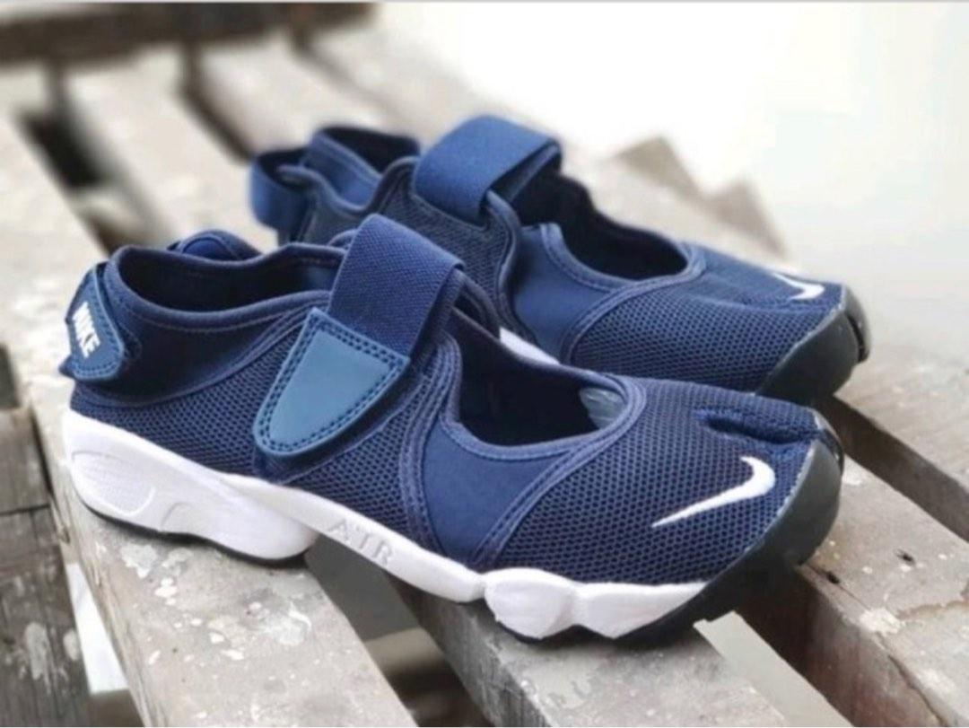 Sepatu Nike Air Rift navy premium ninja sepatu baru bisa kirim2 via rekber