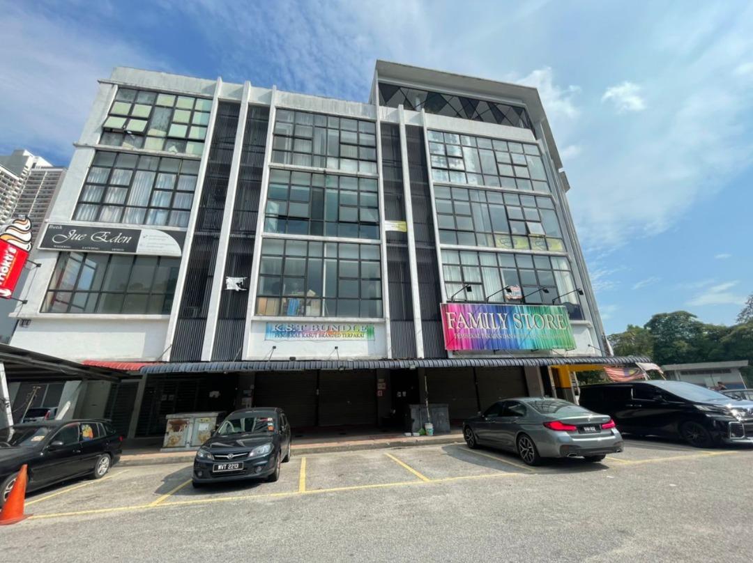 SHOP LOT GROUND FLOOR TO RENT AT KOTA DAMANSARA( DEPAN USTAZ PHONE