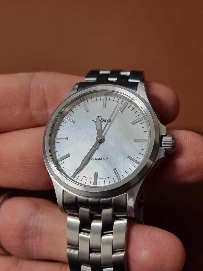 Sinn store 556 white
