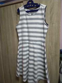 (Category: ) located in . Submitted by closet_clearance_ (Listing ID 1180417105, Image 1). Description: .