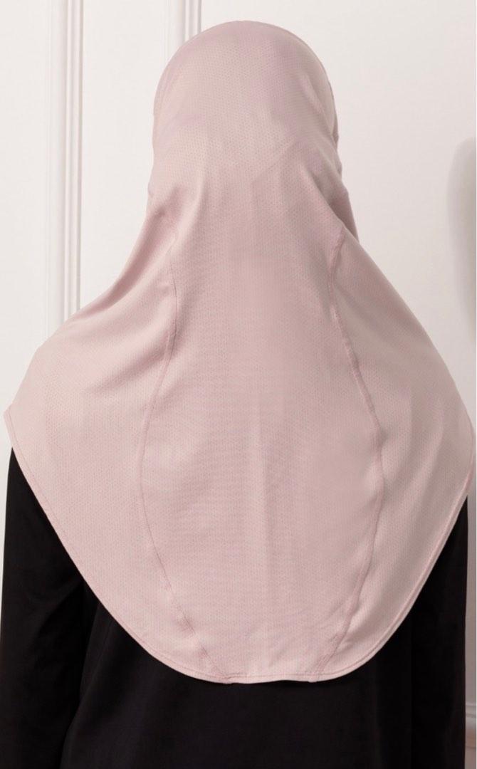 Sporty Duck Hijab, Women's Fashion, Muslimah Fashion, Hijabs on Carousell