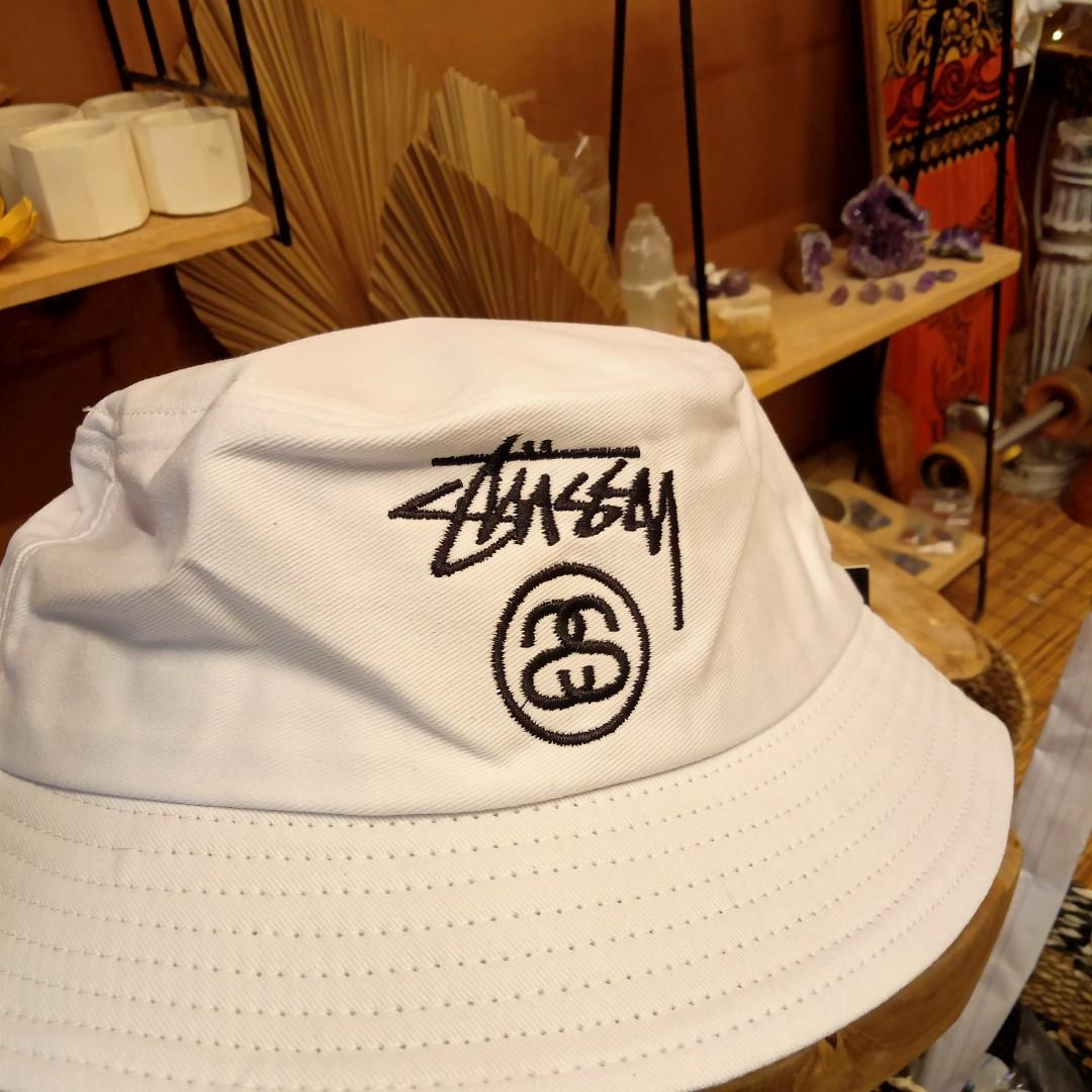 Bucket hat 2025 stussy white