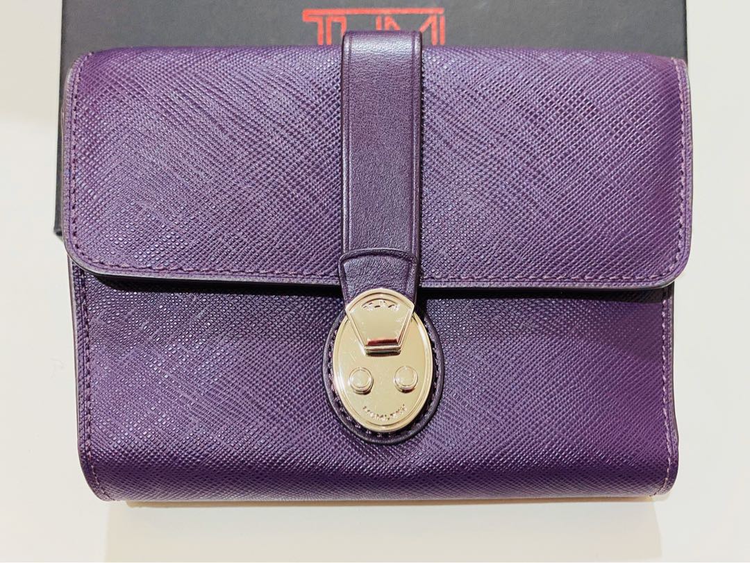 Tumi 2025 french purse